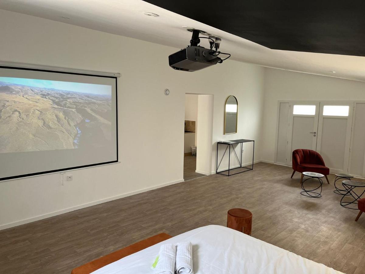 NG SuiteHome Queven Balnéo I Rétroprojecteur Exterior foto