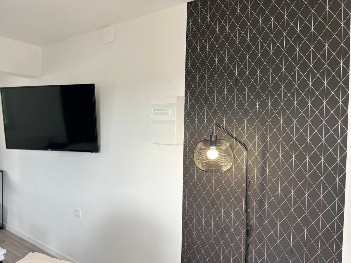 NG SuiteHome Queven Balnéo I Rétroprojecteur Exterior foto